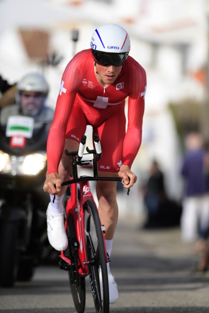 Stefan Küng maakt favorietenrol waar in tijdrit Volta ao Algarve
