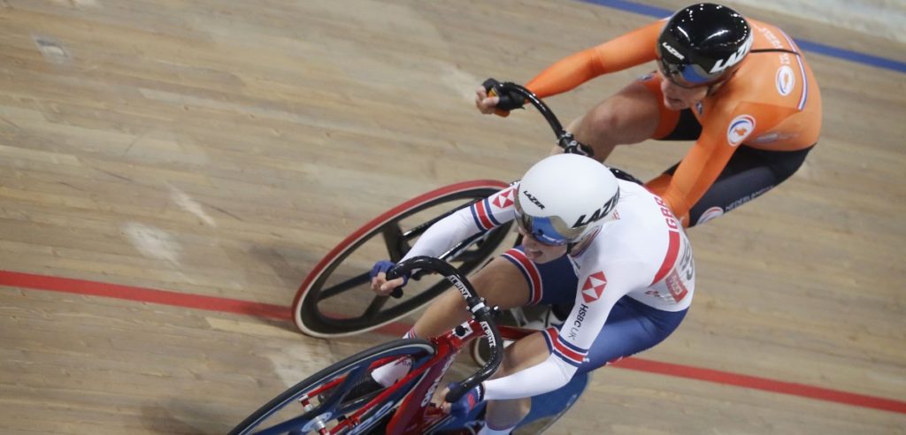 Elinor Barker onttroont Kirsten Wild op WK-scratch