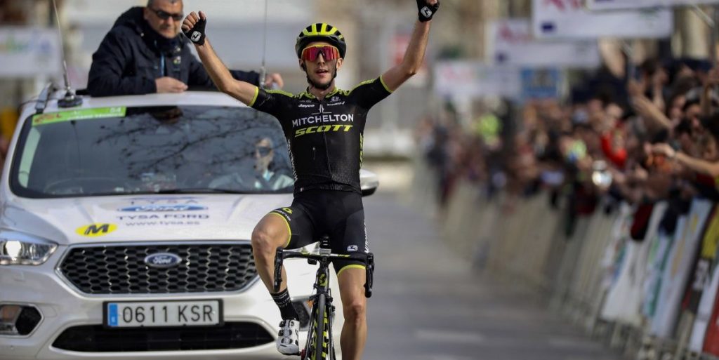 Mitchelton-Scott met sterk zevental naar Parijs-Nice