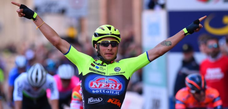 Simone Velasco spurt naar ritwinst in Coppi e Bartali