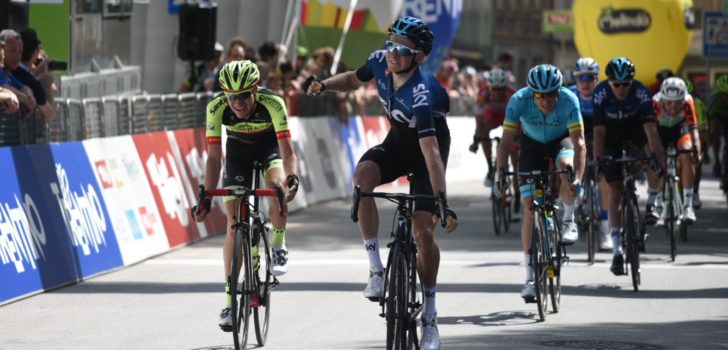 Eerste profzege Tao Geoghegan Hart in openingsrit Tour of the Alps