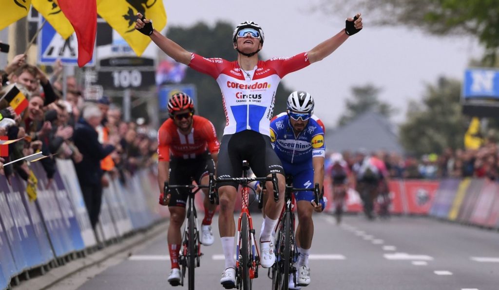 Mathieu van der Poel wint de Brabantse Pijl 2019