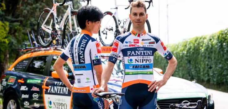 Giro 2019: Nippo-Vini Fantini-Faizanè in ander tenue