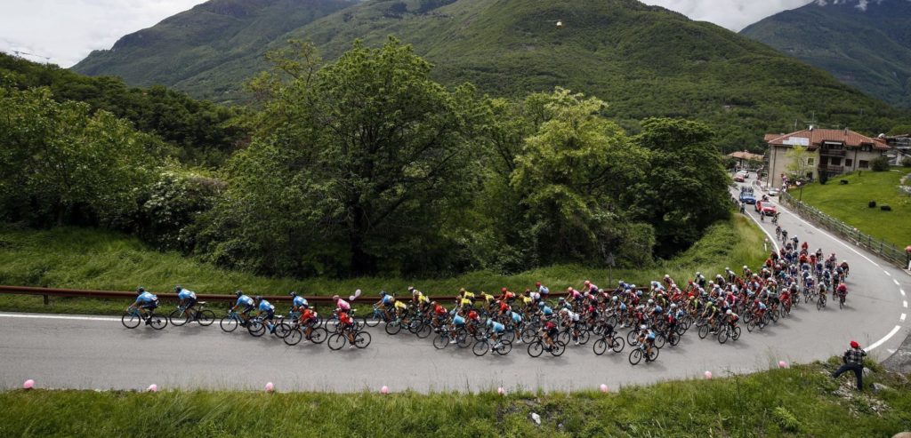 Kevin Rivera troeft ploegmaat Daniel Muñoz af in wint zware bergrit Sibiu Tour