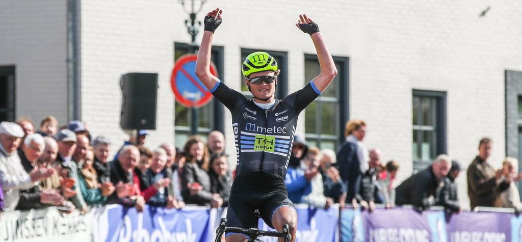 Dylan Bouwmans soleert naar zege in Ton Dolmans Trofee