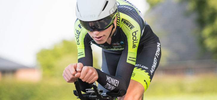 Alex Molenaar zegeviert in Qinghai Lake na knappe solo
