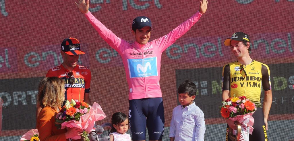Roglic eerste renner ‘vernieuwd’ Jumbo-Visma op eindpodium grote ronde: “Trots”