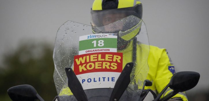 Motoragent aangereden in ZLM Tour