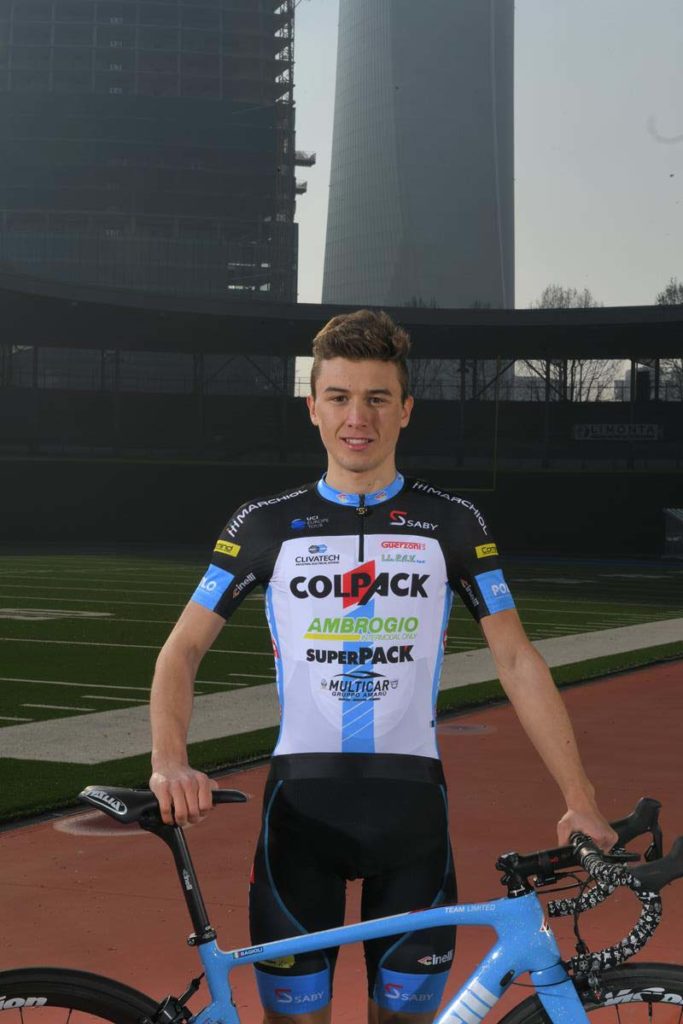 Andrea Bagioli wint Ronde van Lombardije voor beloften