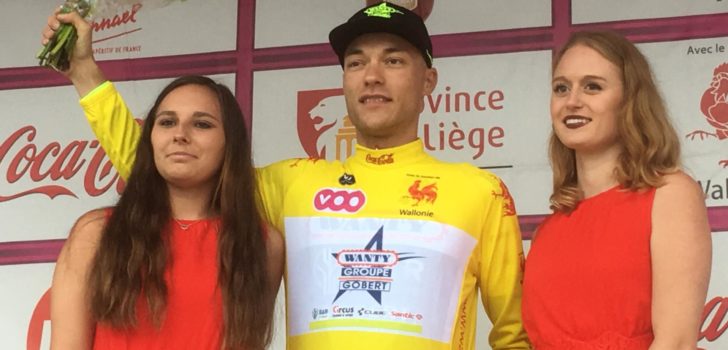 Loïc Vliegen slaat dubbelslag in kletsnatte heuvelrit Tour de Wallonie