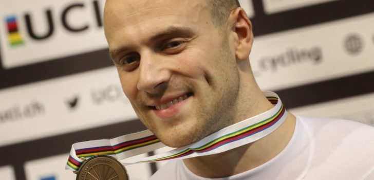 Pistier Levy hervindt plezier en verlengt contract, Arkéa Samsic breidt staf uit
