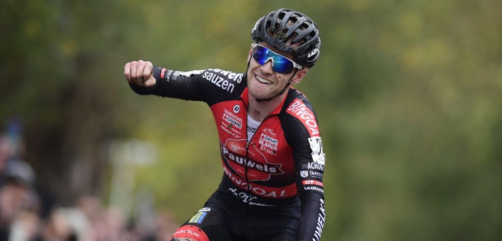 Iserbyt klopt ondanks materiaalpech Pidcock in Koppenbergcross