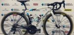 AG2R La Mondiale ruilt zwarte Merckx-fietsen in voor witte
