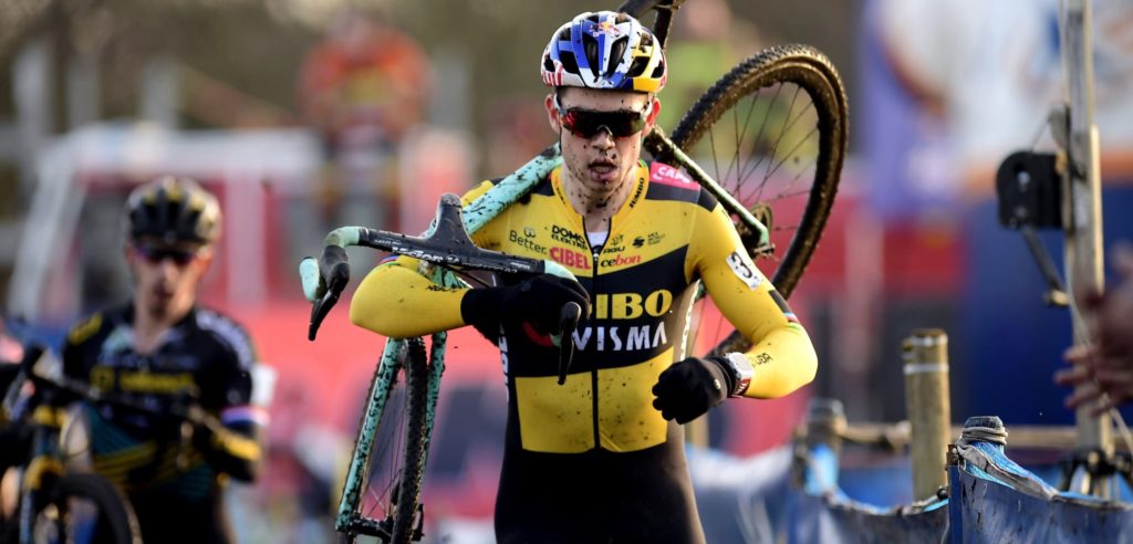 Wout van Aert vijfde bij rentree: “Tevreden dat ik mezelf weer kon tonen”