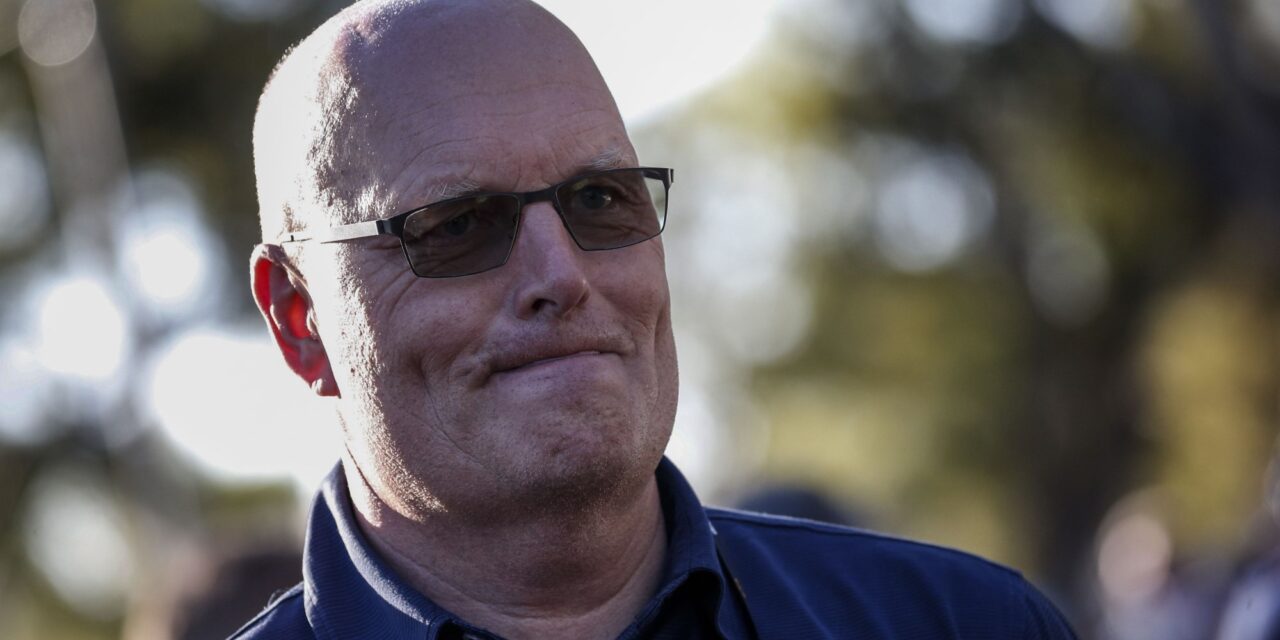 Bjarne Riis ziet nieuwe droomploeg voor Jonas Vingegaard: Visma is op dit moment niet sterk genoeg