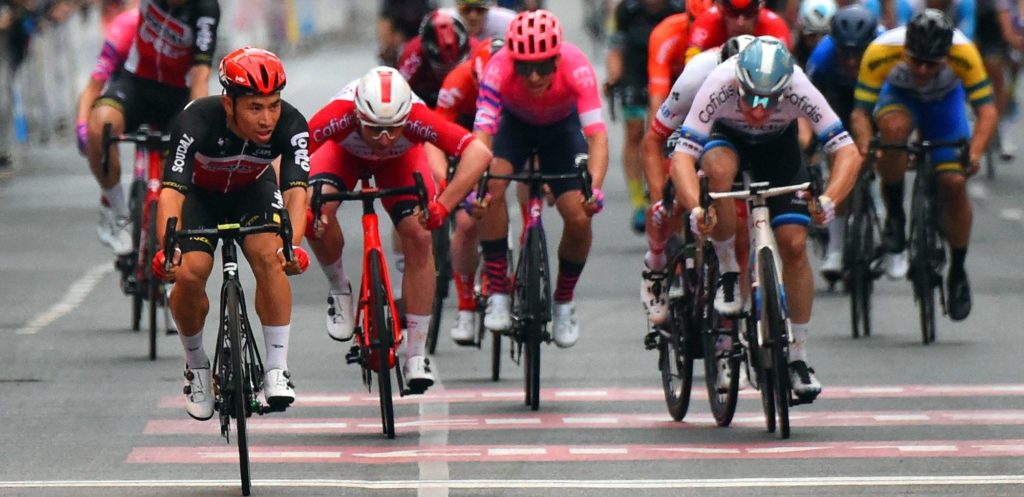 Caleb Ewan begint het nieuwe jaar met zege in Schwalbe Classic