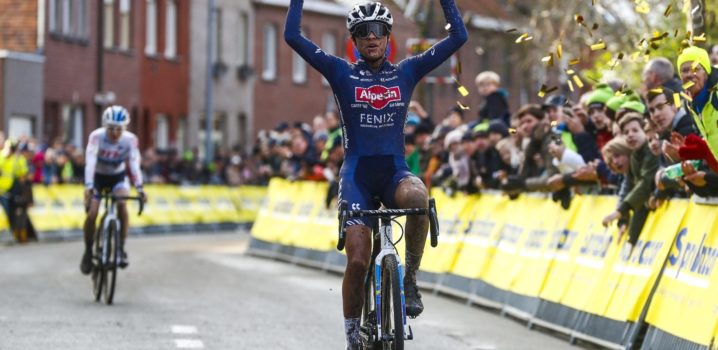 Alvarado wint in Gullegem na duel met Kastelijn