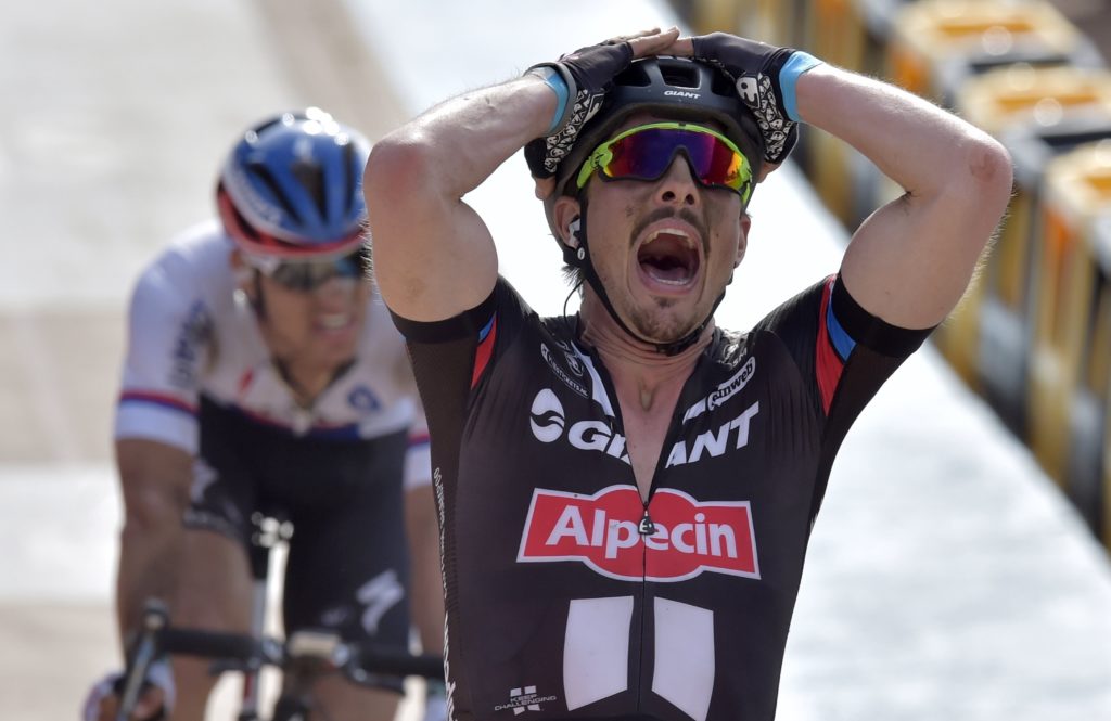 John Degenkolb wint Paris-Roubaix 2015