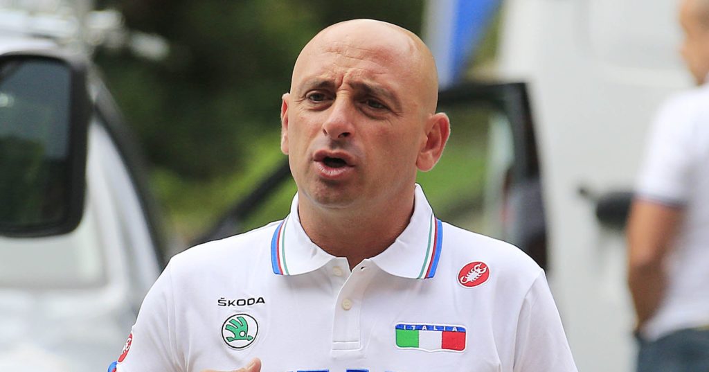 Bettini kritisch over nieuwe wielerkalender: “Alles moet wijken voor de Tour”