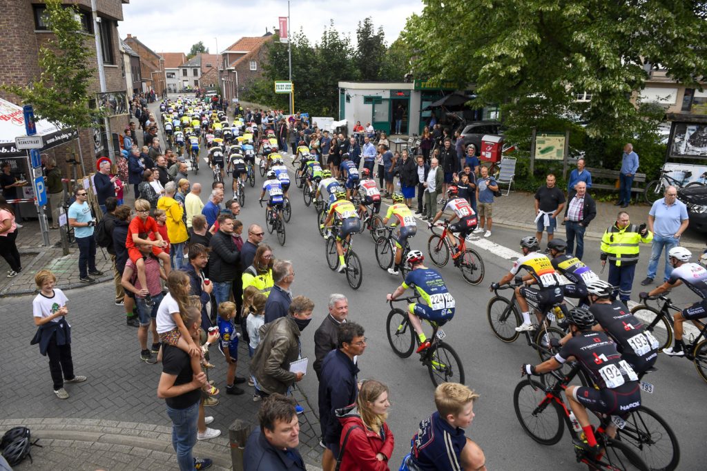 Peloton in GP Vermarc Sport Rotselaar 2020