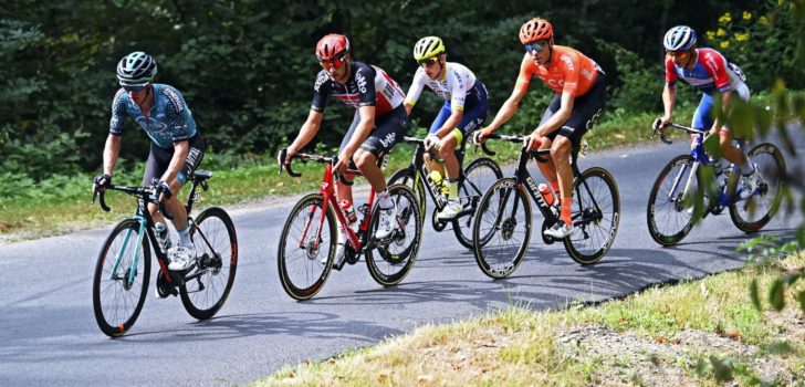 Opgave van drie van de vijf koplopers in openingsrit Dauphiné