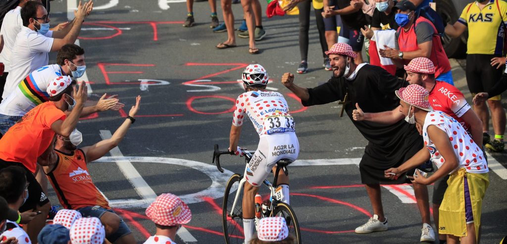 Flanders Classics-CEO over mensenmassa in Pyreneeën: “Dit kan onze koersen hypothekeren”