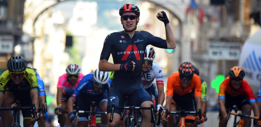 Ethan Hayter bezorgt INEOS Grenadiers zege in Giro dell’Appennino