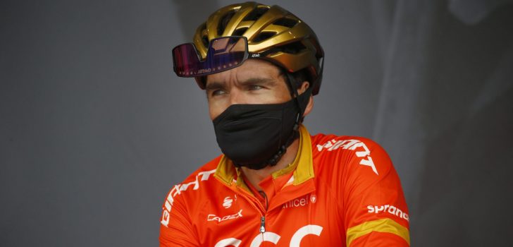 Gehavende Van Avermaet wil dit jaar nog koersen: “Hij heeft zijn strijdlust niet verloren”