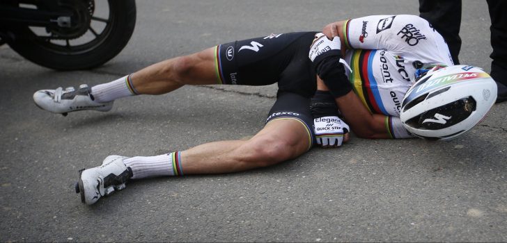 Motard voelt zich schuldig: “Ik heb met Julian Alaphilippe te doen”
