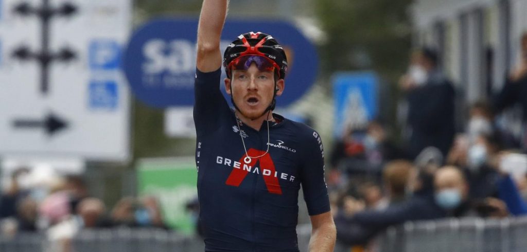 Hart bezorgt INEOS Grenadiers vijfde ritzege: “Geweldig om mee te maken”