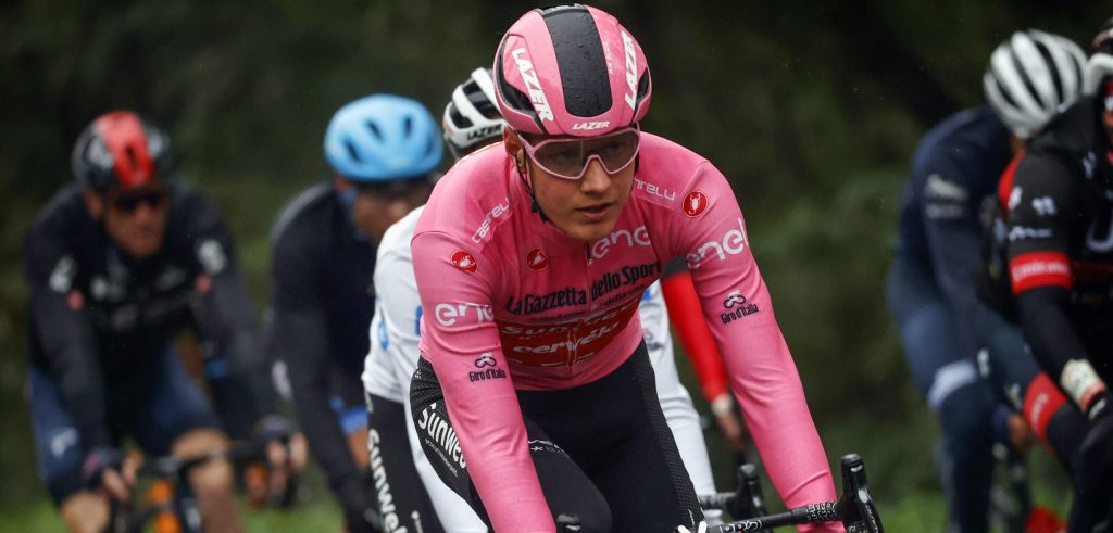 Wilco Kelderman behoudt roze trui: “Ik kijk uit naar morgen, de laatste zware dag”