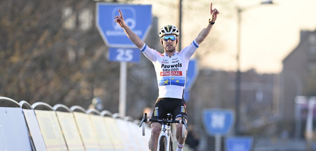 Iserbyt zegeviert in Kortrijk, Van Aert derde bij rentree in het veld