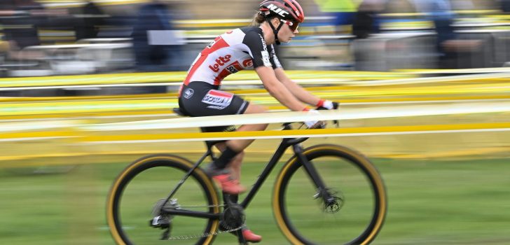 Lotte Kopecky krijgt wildcards voor Wereldbekers Dendermonde en Hulst