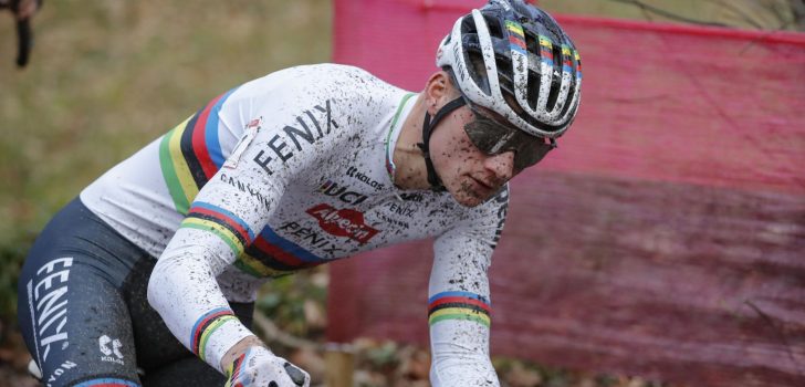 Nederland met Mathieu van der Poel en Marianne Vos in Dendermonde