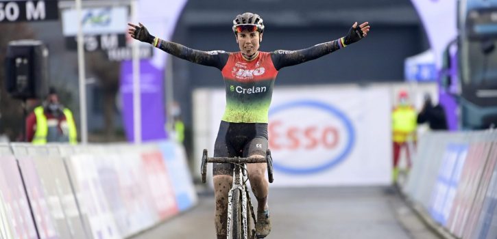 Twaalf op rij voor Sanne Cant op BK veldrijden, zilver Lotte Kopecky