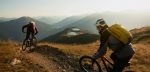 Deuter presenteert twee nieuwe fietsrugzakken en is partner van Team SD Worx