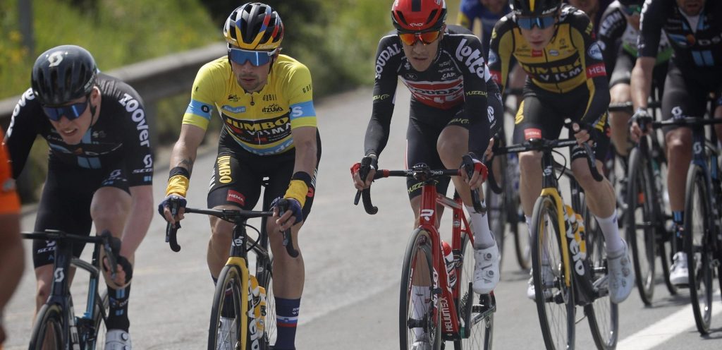 Roglic na verliezen leiderstrui: “Net aan de verkeerde kant van de streep”