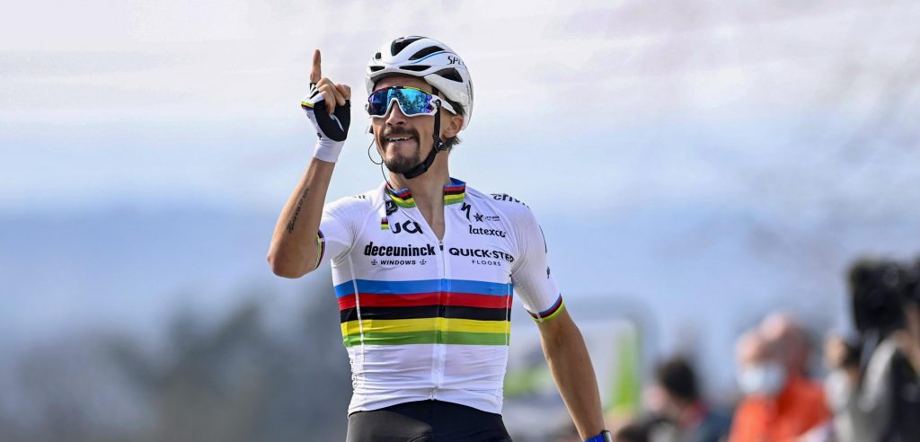 Julian Alaphilippe klopt Roglic en wint zijn derde Waalse Pijl