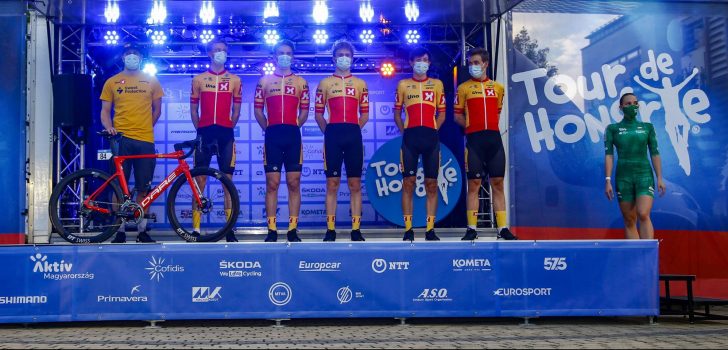 Uno-X uit Ronde van Hongarije door coronageval