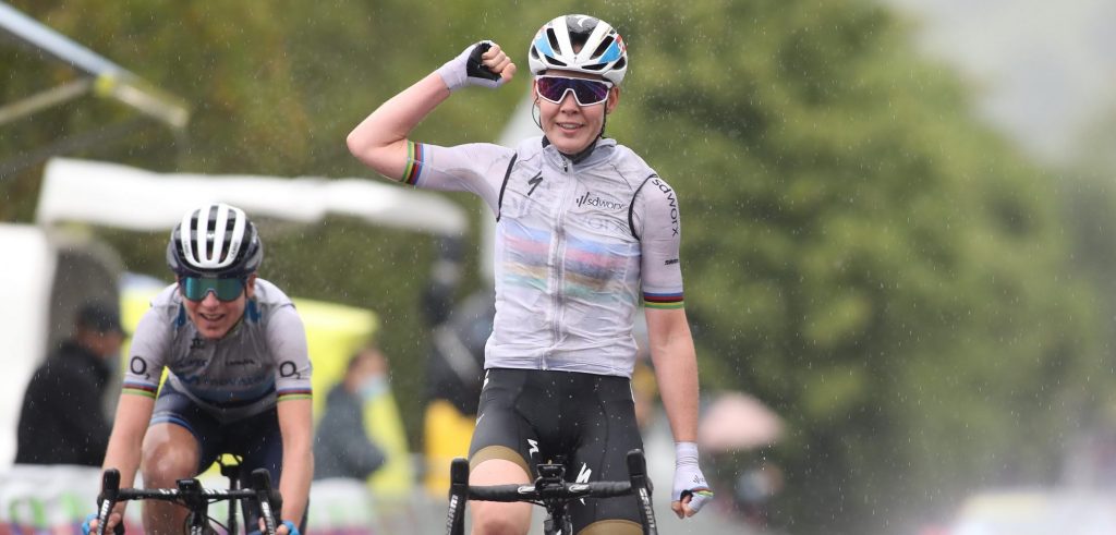 Van der Breggen verslaat Van Vleuten na nieuwe clash in Durango-Durango