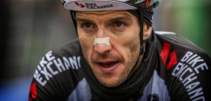 Simon Yates zakt weg: “Je moet ook controle hebben over je slechte dagen”