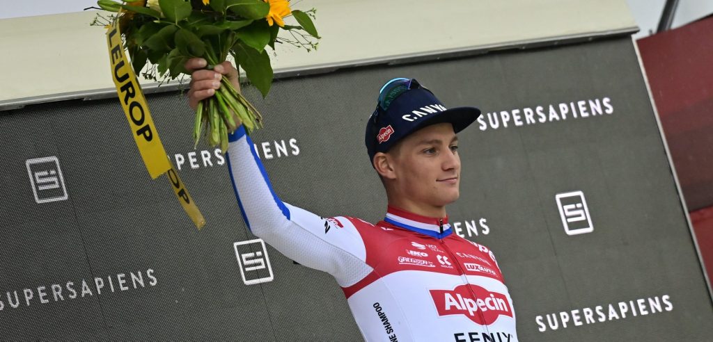 Mathieu van der Poel wint in de regen: “Deed me denken aan een klassieker”