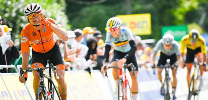 Marijn van den Berg platgebeld na succes in Tour de l’Avenir: “Reed niet ineens beter”