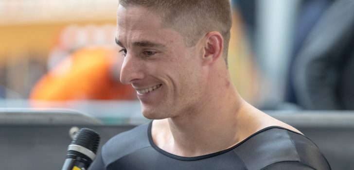 Jetze Plat prolongeert Paralympische titel op de triatlon