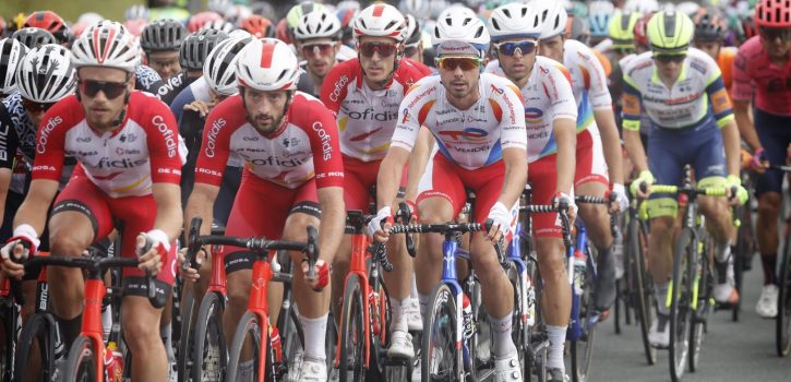 André Carvalho (Cofidis) loopt blessure op na val in Druivenkoers