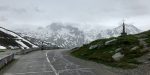 De ruwe route naar de top van de Col du Glandon en de Col de la Croix de Fer