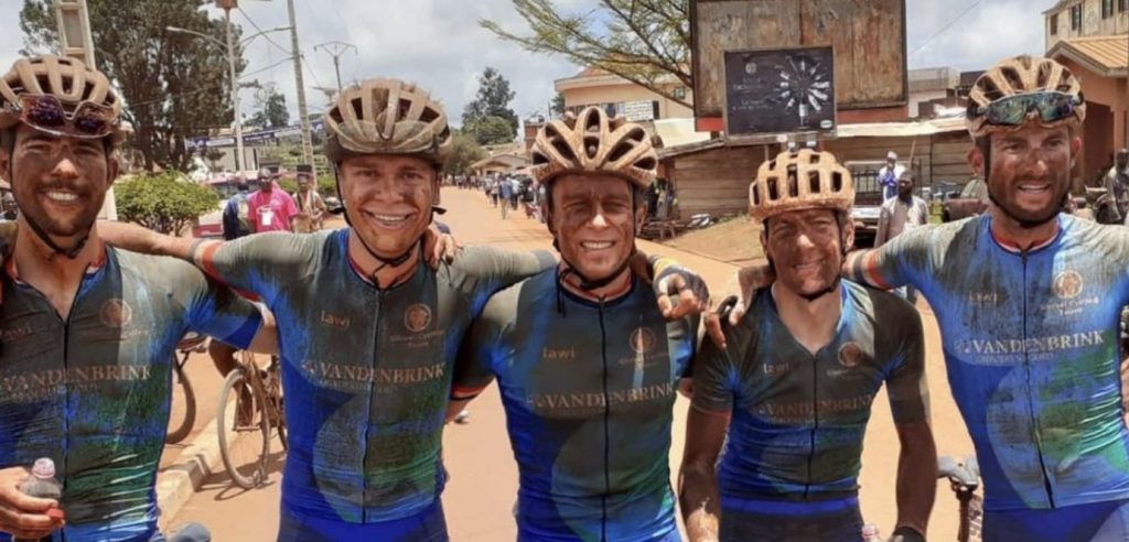 Nederlandse Global Cycling jaagt in Burkina Faso op nieuwe UCI-zeges