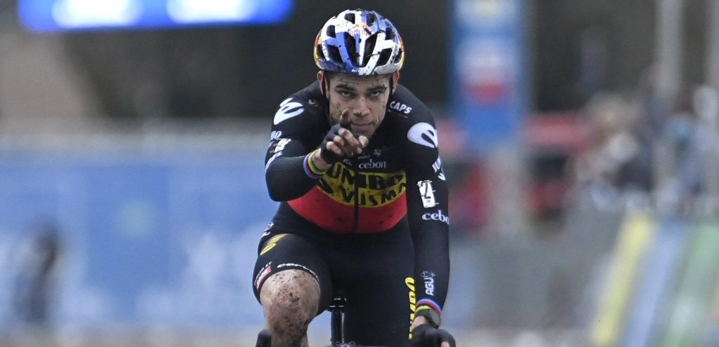 Zesde zege op rij voor Wout van Aert na straffe stoot in Loenhout