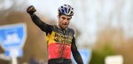 Wout van Aert houdt Tom Pidcock van zich af in GP Sven Nys