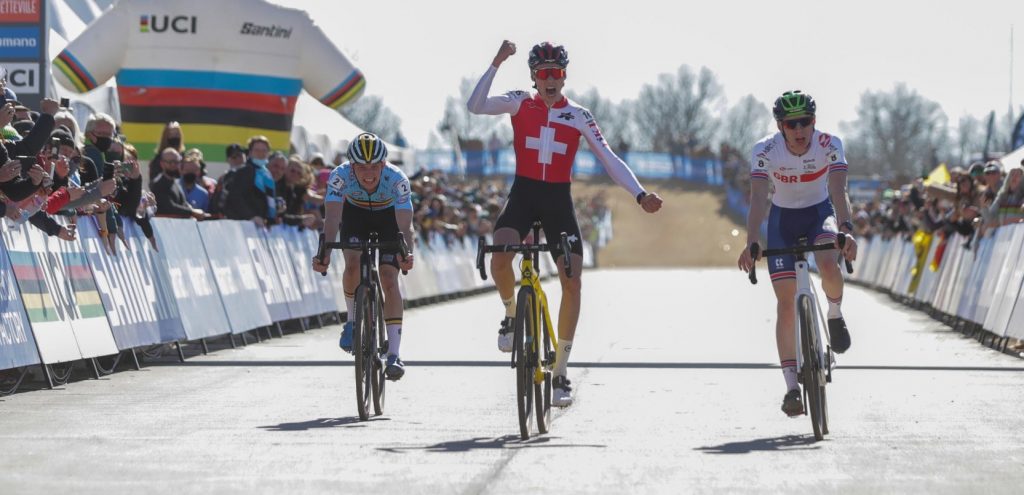 Zwitser Jan Christen pakt wereldtitel bij de junioren, Haverdings valt